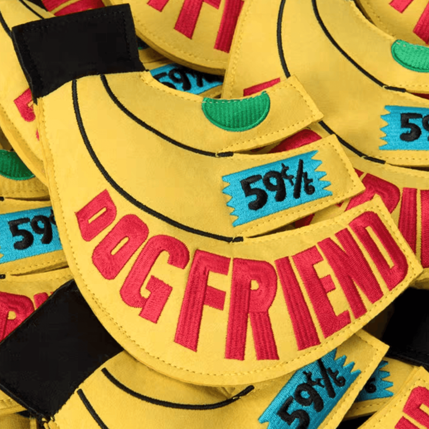 Interactive Banana Chew Frisbee - PEKOO