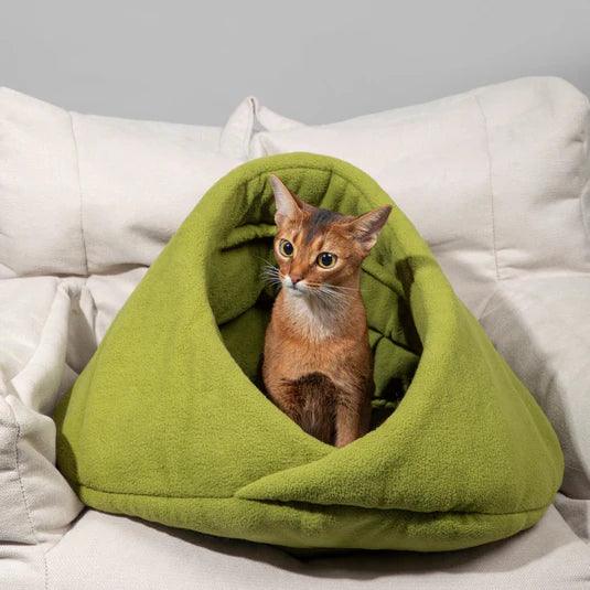 Cozy Fleece Semi-Enclosed Cat Bed - PEKOO